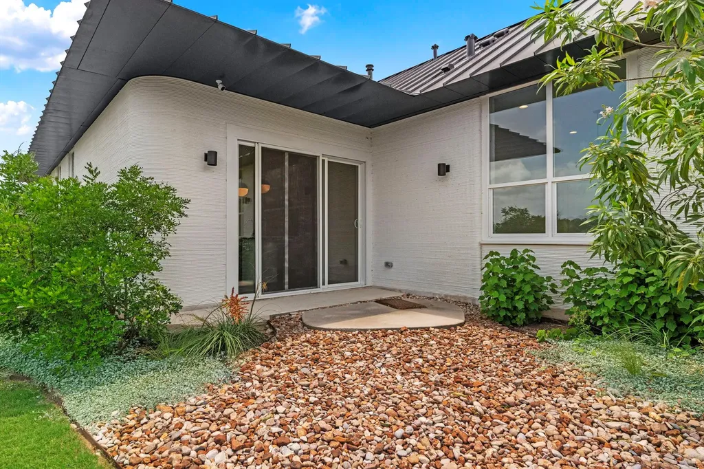 121 Rough Creek Road Georgetown TX 78628