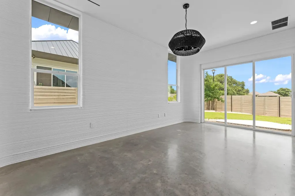 121 Rough Creek Road Georgetown TX 78628
