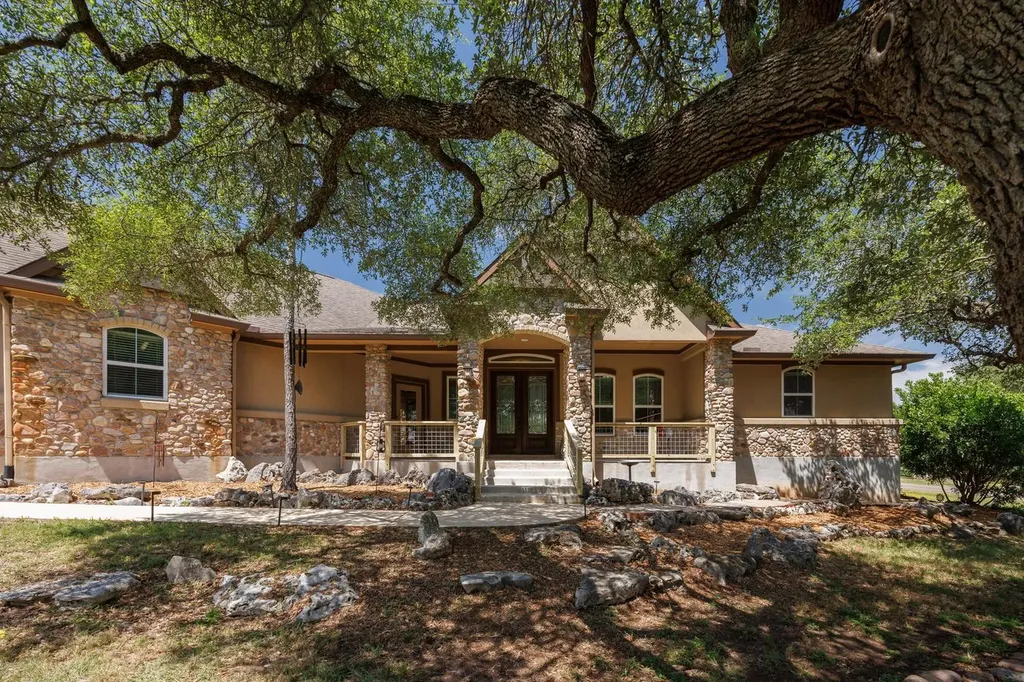 128 Portulaca Court Driftwood TX 78619