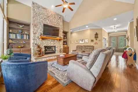 128 Portulaca Court Driftwood TX 78619