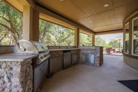 128 Portulaca Court Driftwood TX 78619