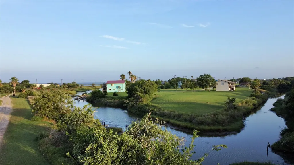 52 Anchor Lane Seadrift TX 77983