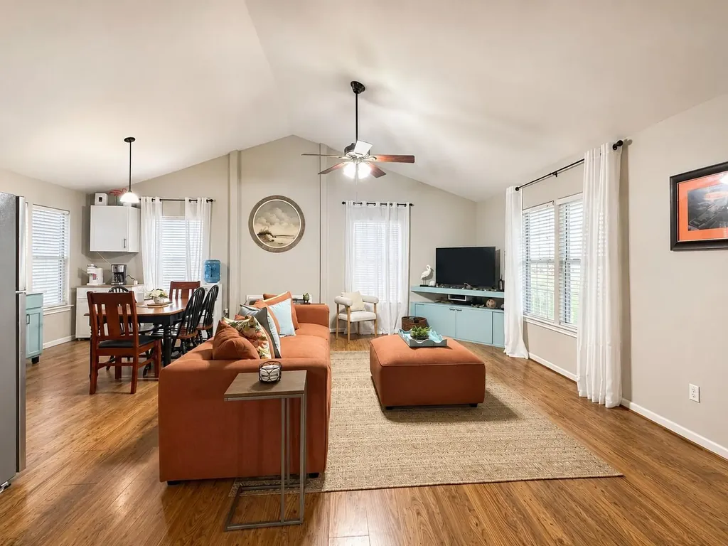 52 Anchor Lane Seadrift TX 77983