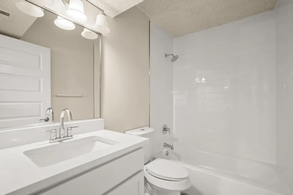2408 Longview Street Austin TX 78705