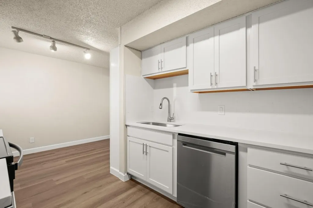 2408 Longview Street Austin TX 78705