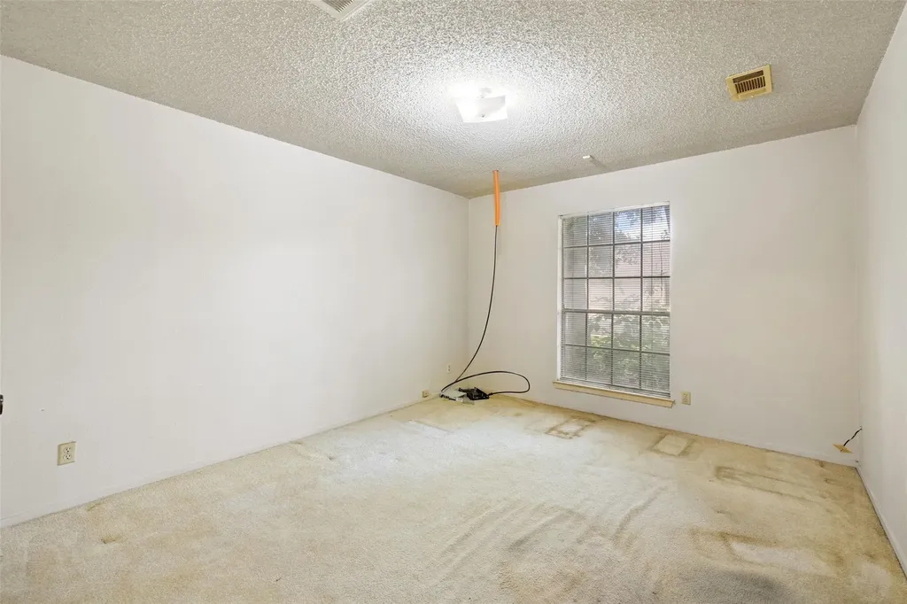 12006 Trianon Lane Austin TX 78727