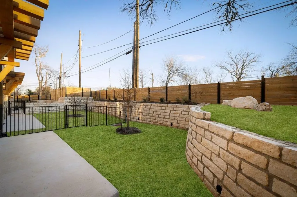 3500 Pecan Springs Road Austin TX 78723