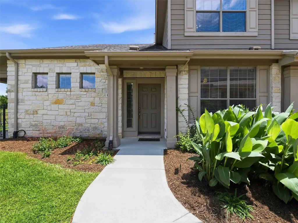 9201 Brodie Lane Austin TX 78748