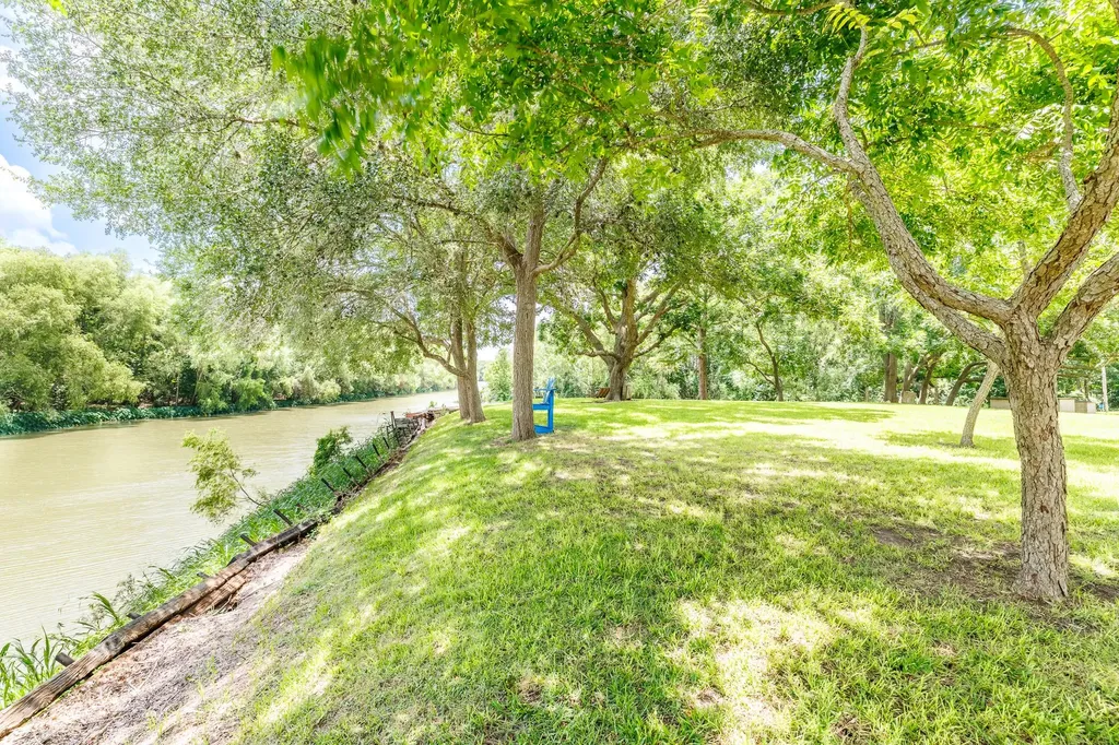 Lot 22 Goodwin (Road) Lane Gonzales TX 78629