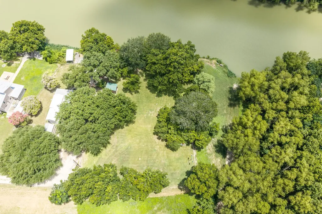 Lot 22 Goodwin (Road) Lane Gonzales TX 78629