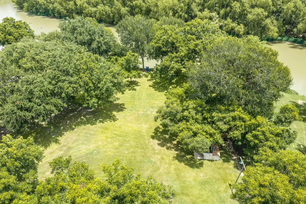 Lot 22 Goodwin (Road) Lane Gonzales TX 78629
