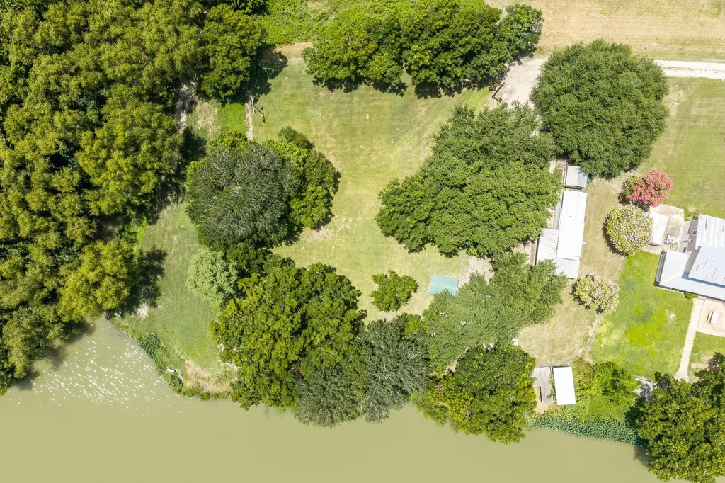 Lot 22 Goodwin (Road) Lane Gonzales TX 78629