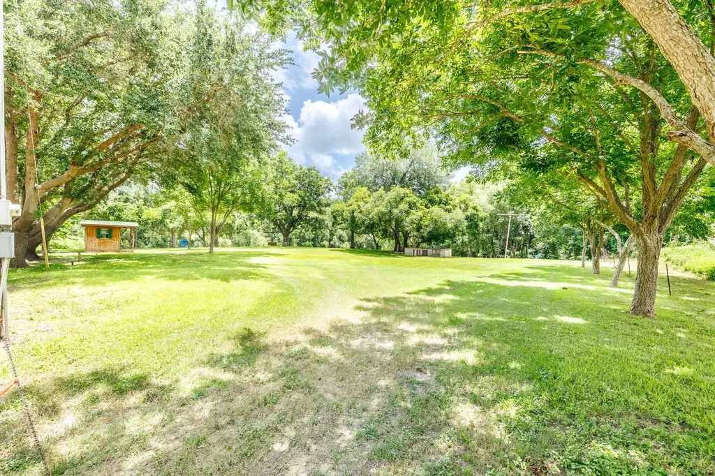 Lot 22 Goodwin (Road) Lane Gonzales TX 78629