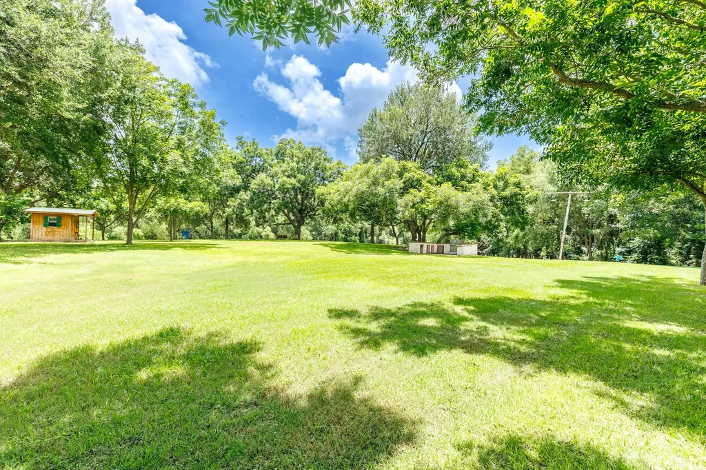 Lot 22 Goodwin (Road) Lane Gonzales TX 78629