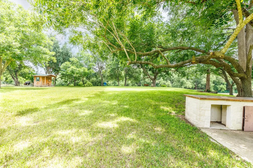 Lot 22 Goodwin (Road) Lane Gonzales TX 78629