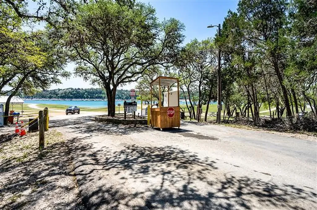 2805 Hancock Avenue Lago Vista TX 78645