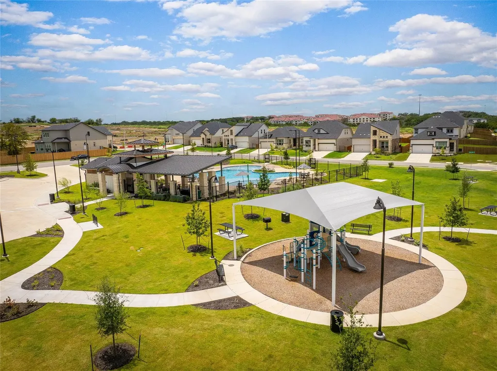 4512 Bridal Veil Drive Austin TX 78747