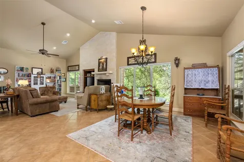 523 County Road 136a Kingsland TX 78639
