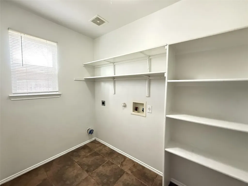 3902 Louise Lee Drive Austin TX 78725