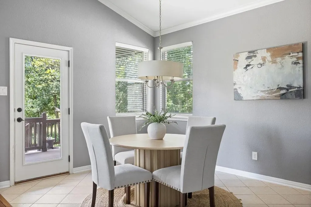 11521 Cherisse Drive Austin TX 78739