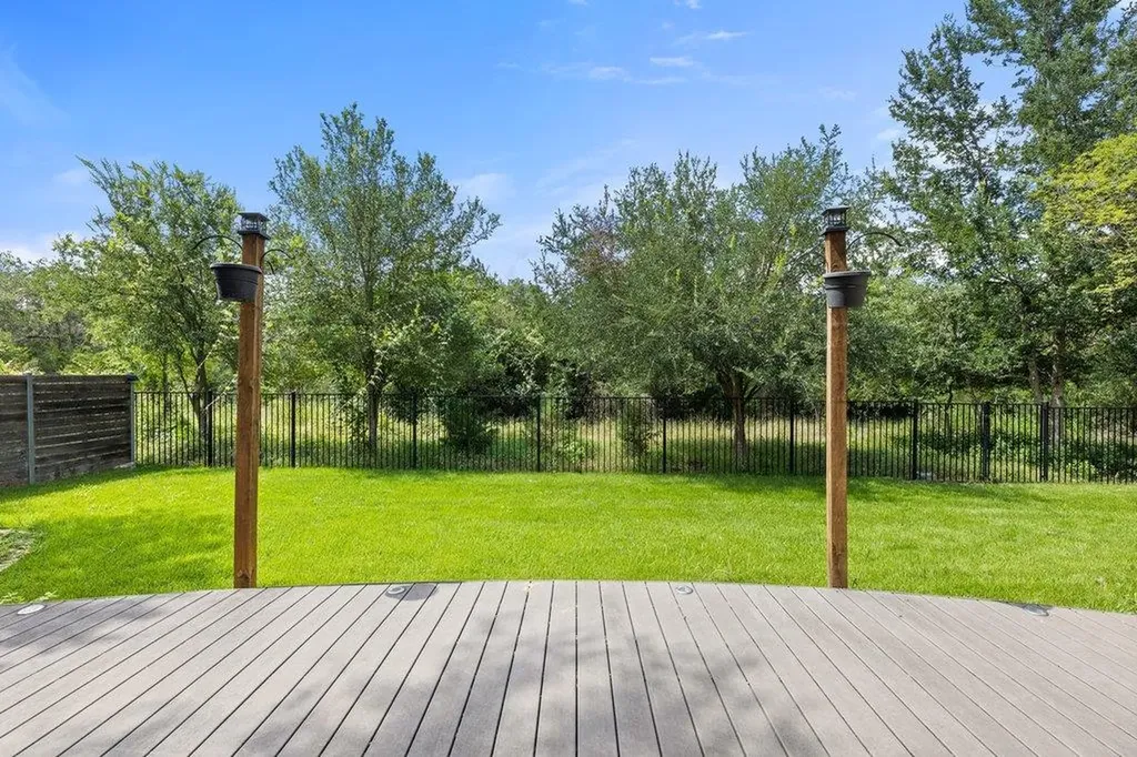 11521 Cherisse Drive Austin TX 78739