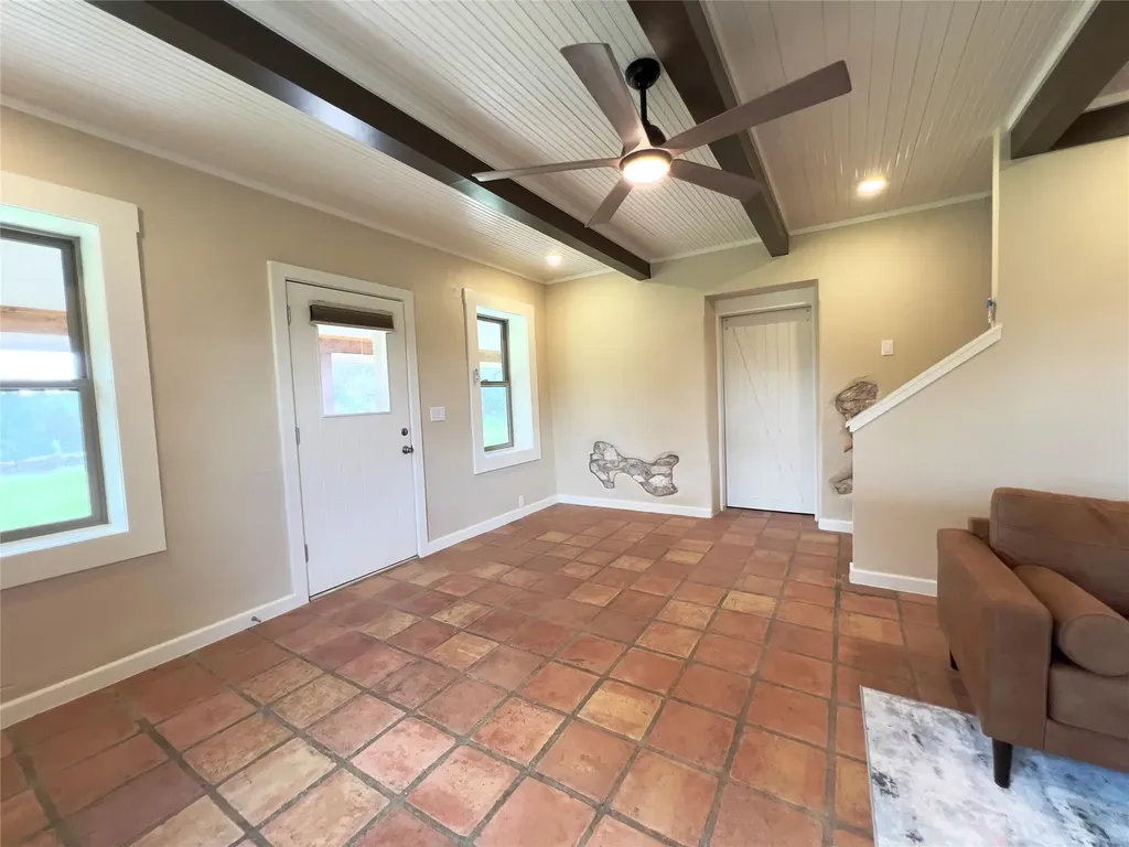 1366 Narrows Road Blanco TX 78606