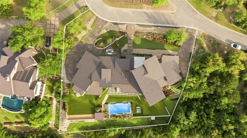 12613 Grama Cove Austin TX 78738