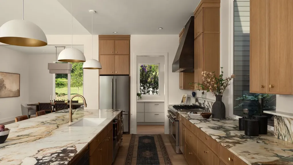 12104 Trailmaster Drive Austin TX 78737