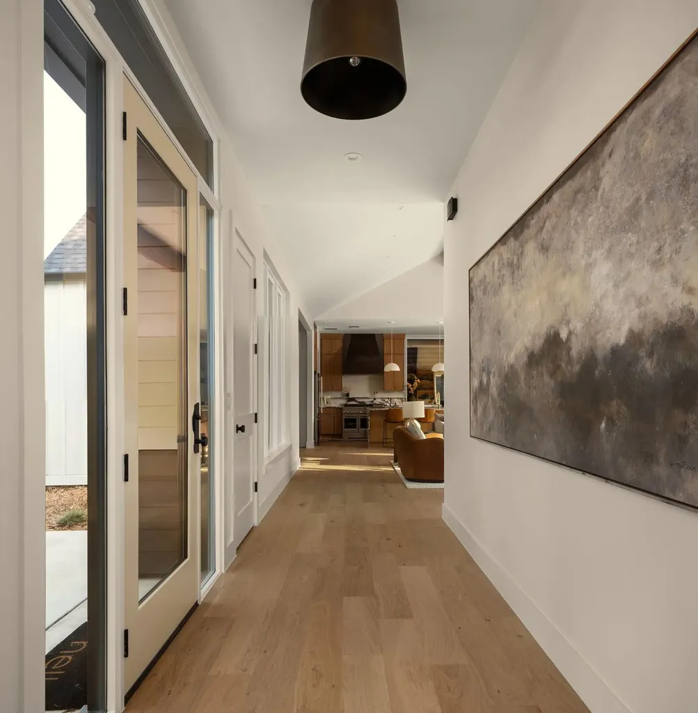 12104 Trailmaster Drive Austin TX 78737