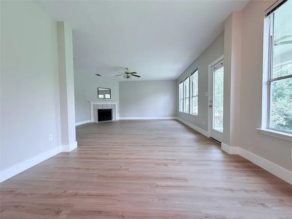 12733 Serafy Street Austin TX 78753