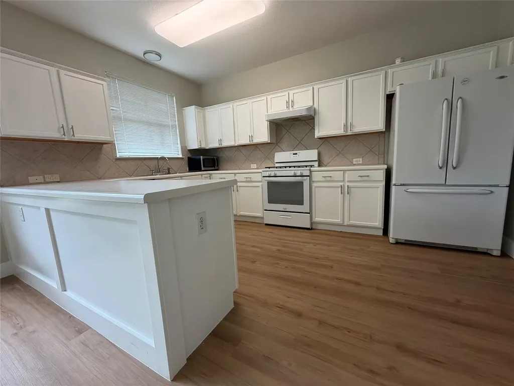 12733 Serafy Street Austin TX 78753