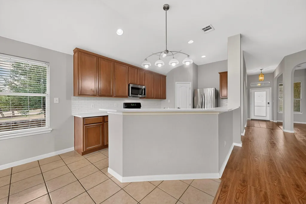 130 Canterbury Drive Austin TX 78737