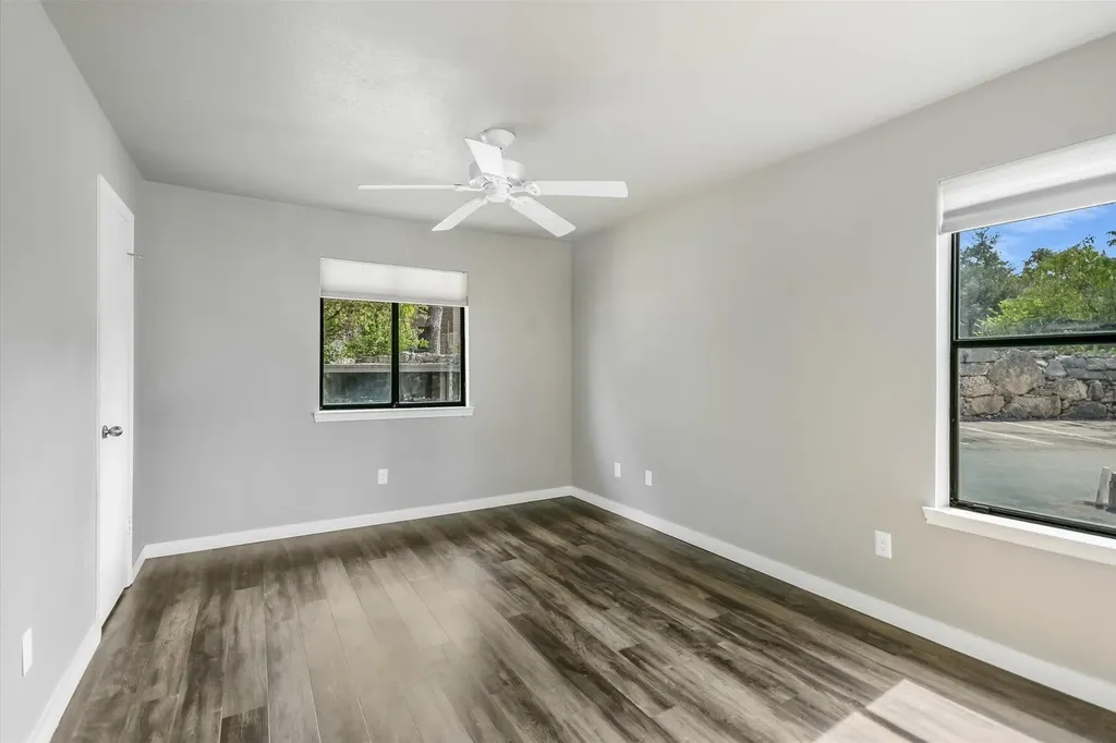 8200 Neely Drive Austin TX 78759