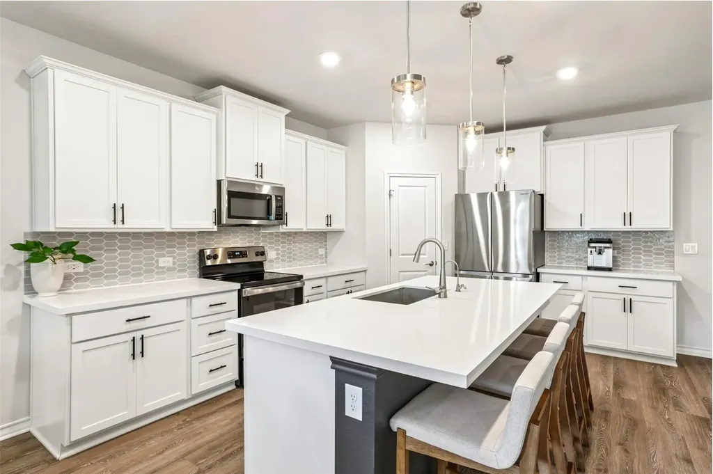 104 Terminus Trail Liberty Hill TX 78642