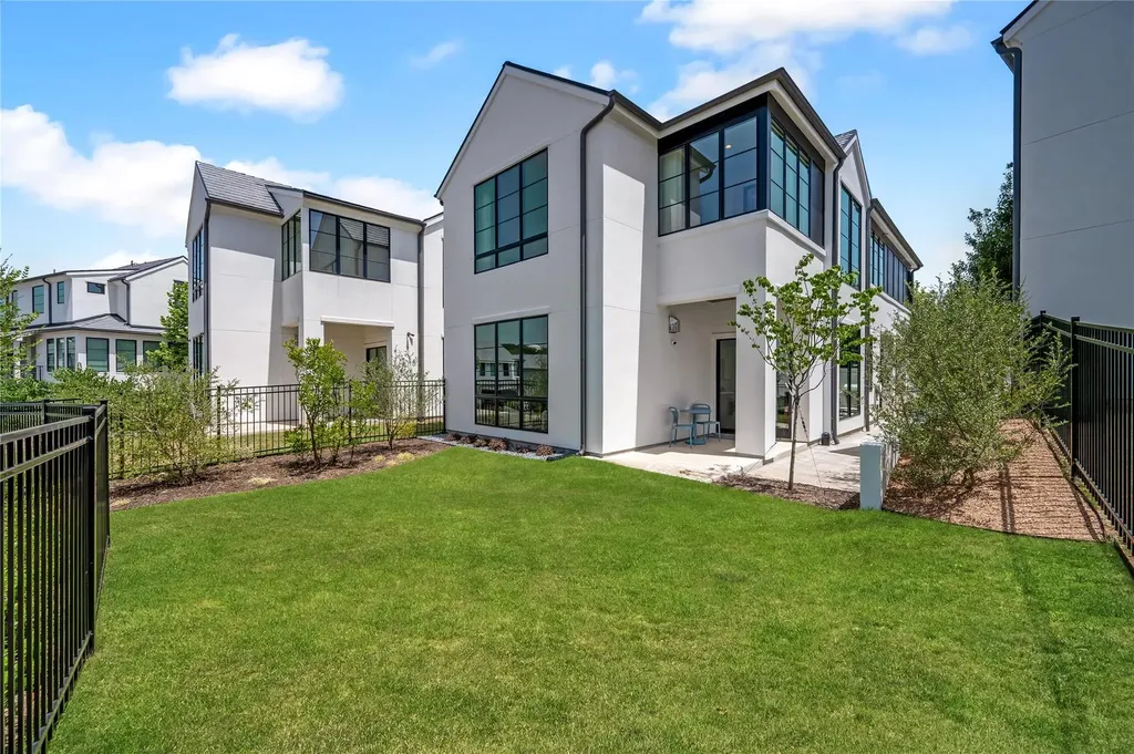 6702 Adeline Way Austin TX 78746