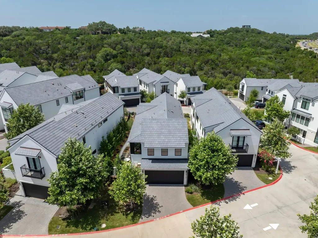 6702 Adeline Way Austin TX 78746