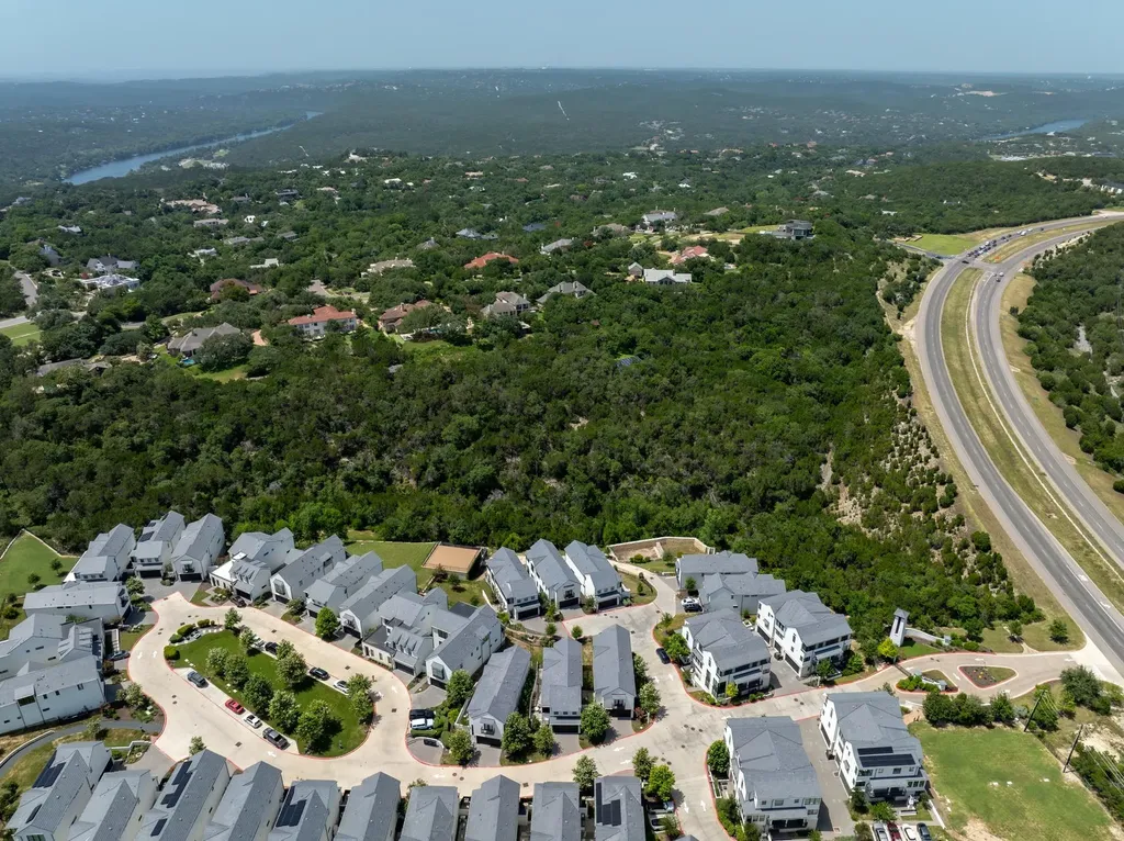 6702 Adeline Way Austin TX 78746