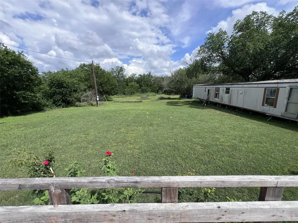 10001 Peterson Road Del Valle TX 78617