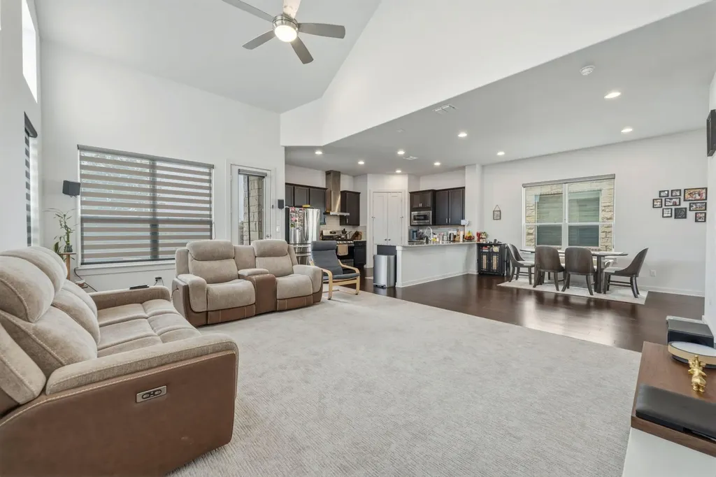 1531 N Red Bud Lane Round Rock TX 78665