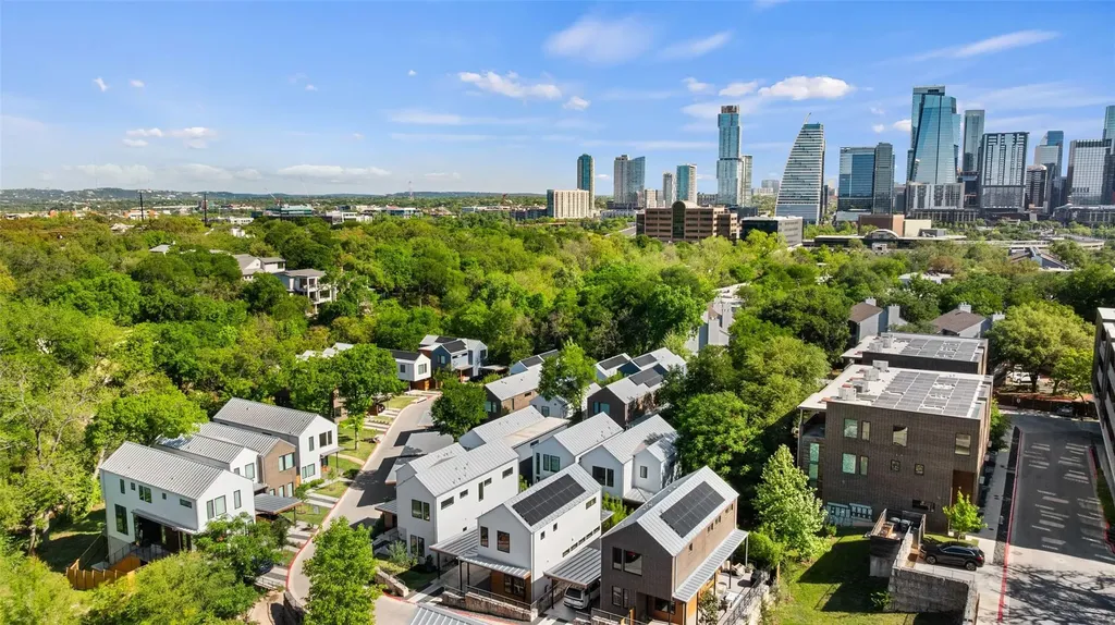900 S 2nd Street Austin TX 78704