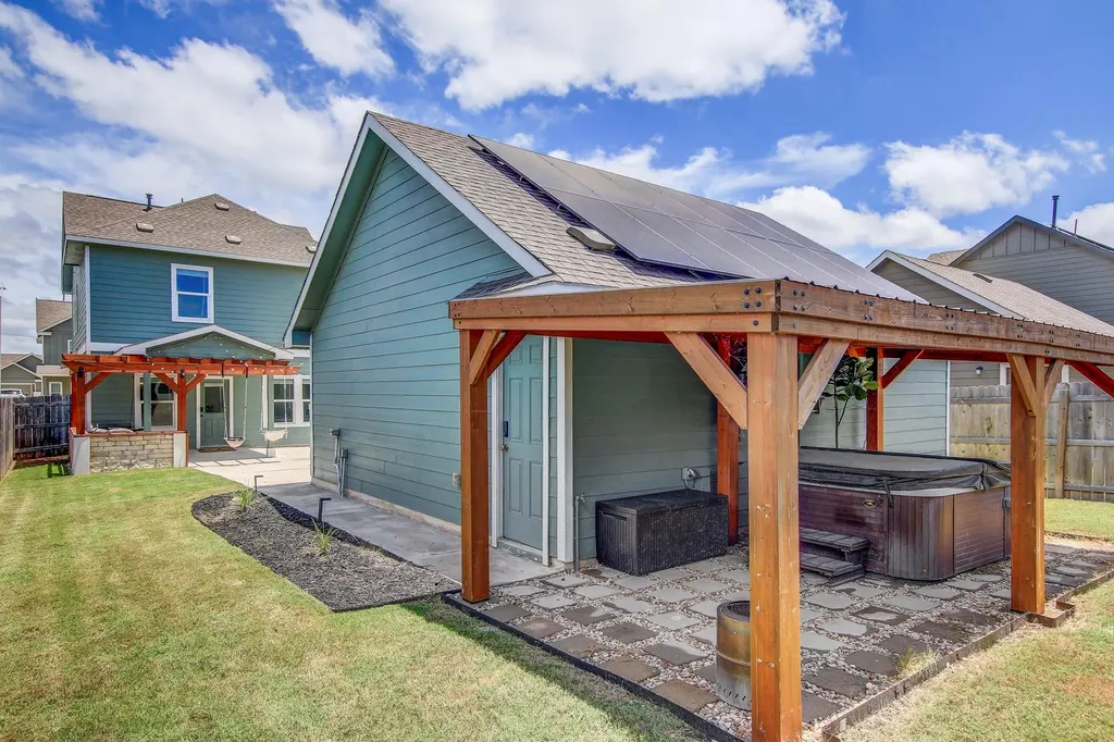 1449 Weatherford Lane Leander TX 78641