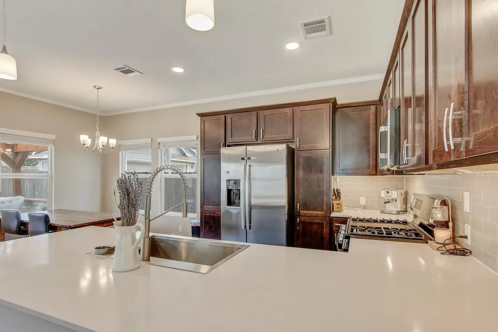 1449 Weatherford Lane Leander TX 78641