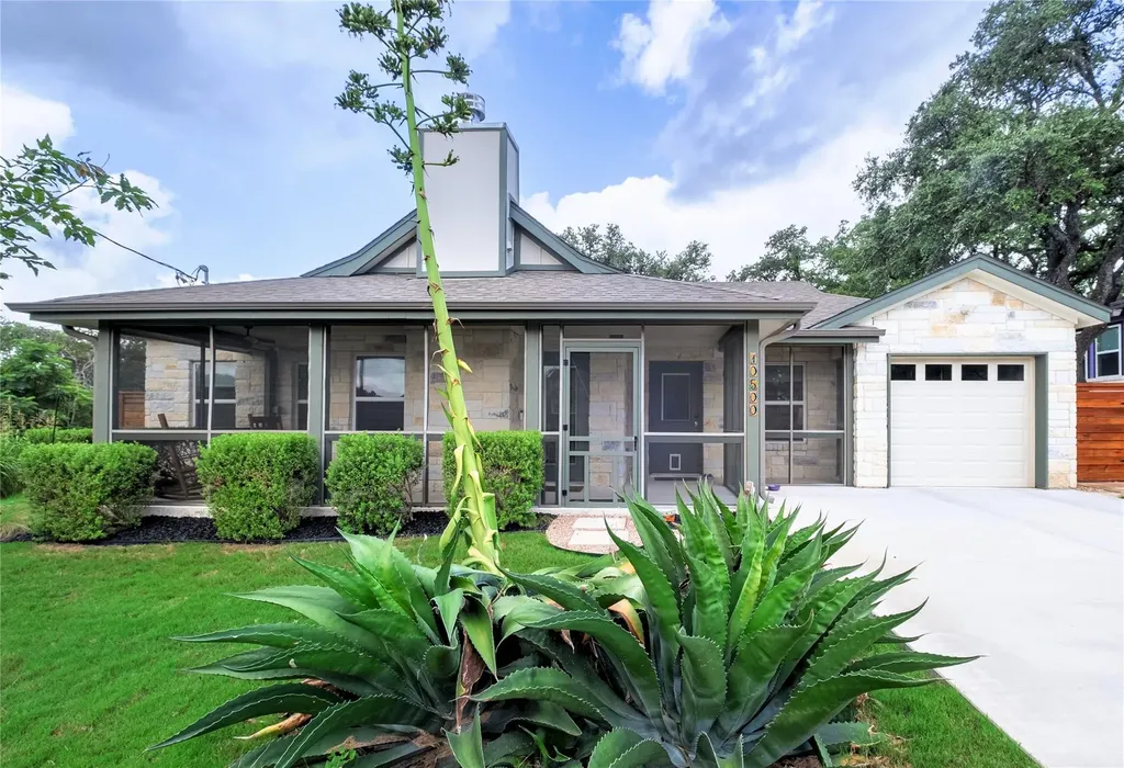 10500 W Lakeview Drive Jonestown TX 78645
