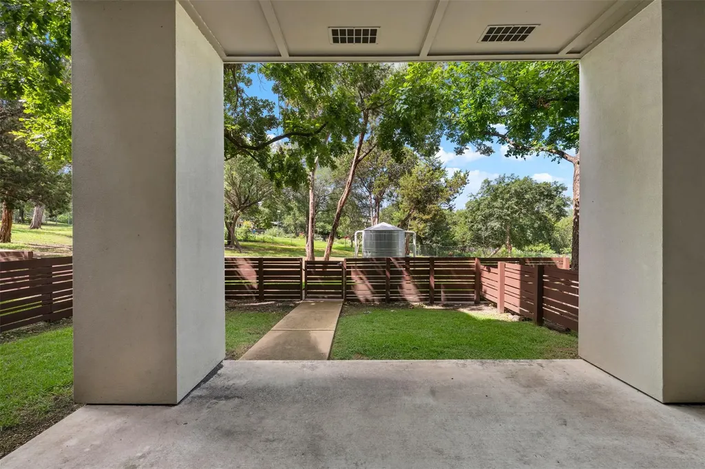 2804 Treble Lane Austin TX 78704