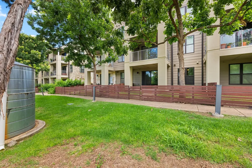 2804 Treble Lane Austin TX 78704