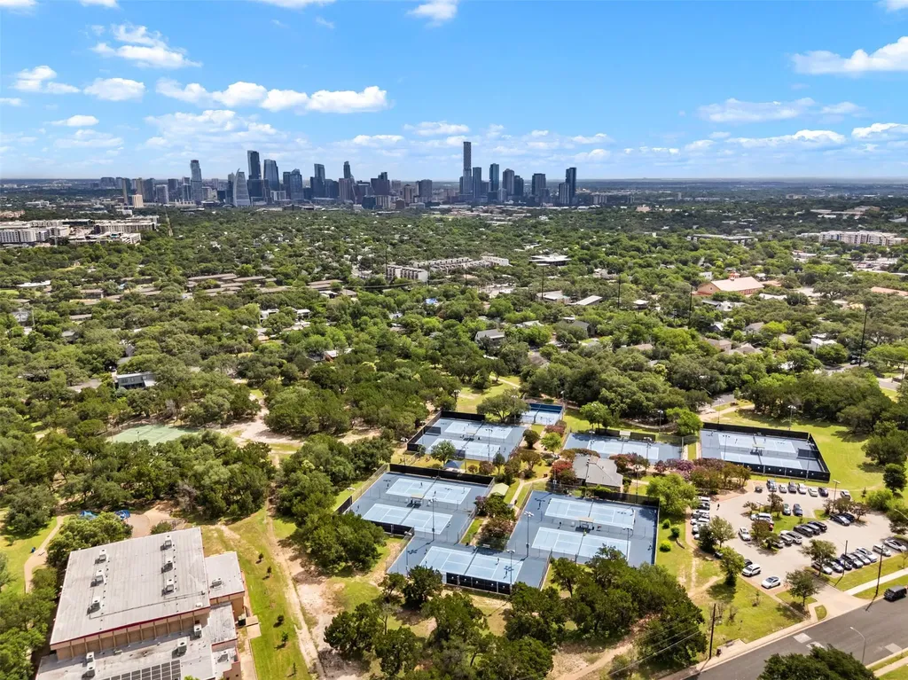 2804 Treble Lane Austin TX 78704