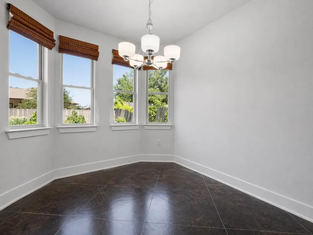 10103 Twin Lake Loop Dripping Springs TX 78620