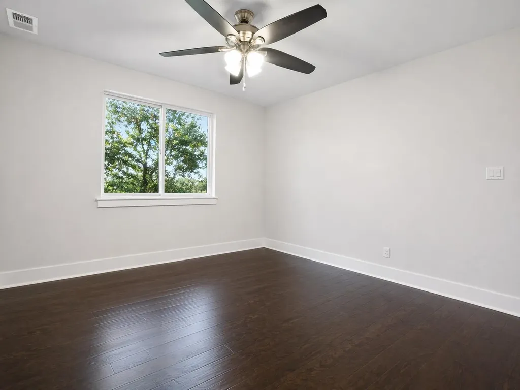 10103 Twin Lake Loop Dripping Springs TX 78620