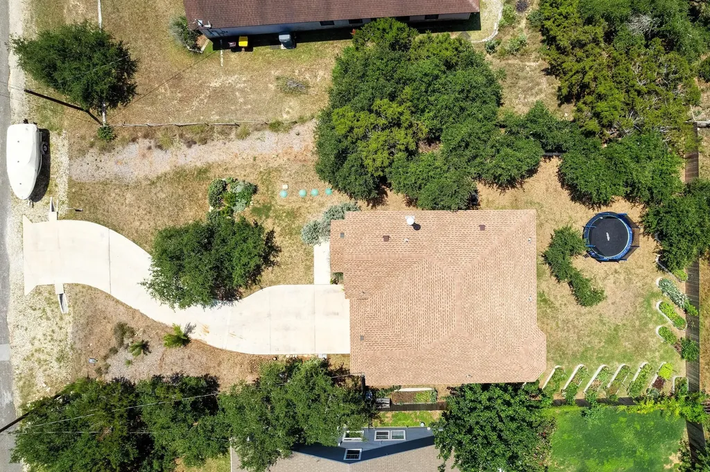 10103 Twin Lake Loop Dripping Springs TX 78620