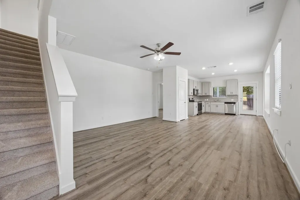 356 Fieldwood Drive Buda TX 78610